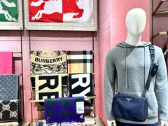 -百年港湾奥特莱斯(香炉礁店)