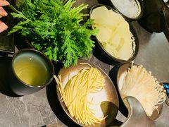 -湊湊火锅·茶憩(合生汇购物中心店)