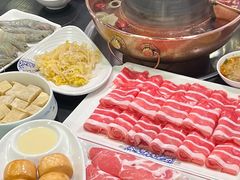 -楼外楼大刀肉传统火锅居(幸福街店)