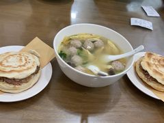 -子午路张记肉夹馍(翠华路店)