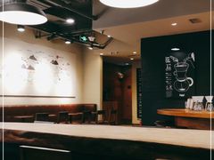 大堂-星巴克(呼和浩特民族商场店)