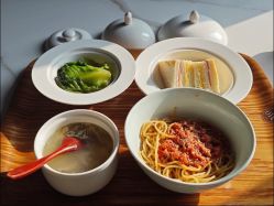 -弗蕾亚·辰月月子度假中心(光谷店)