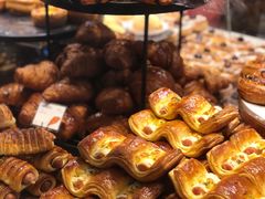 -巴黎贝甜(大宁国际商业广场店)