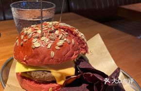 Mango Eel Beef Burger