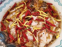 老坛酸菜活鱼-花椒俏川菜小馆(南海万达店)