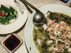 -周渝食惦·酸菜鱼精致川菜(横岗店)