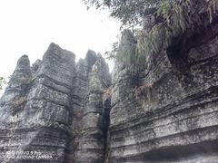 -梭布垭石林景区