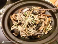 白烧胡椒鳝丝-上海小南国(国会店)