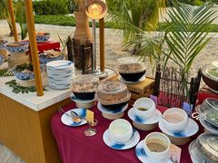 -亚龙湾希尔顿自助餐厅·海鲜·烧烤·沙滩BBQ·现场乐队