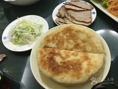 -李连贵酒家熏肉大饼(昆明街店)
