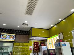 -龙记桂林米粉(财满街店)