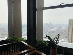 -唐拉雅秀酒店-西锦汇空中BBQ·思创餐厅