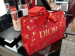 -Dior迪奥(上海世茂广场店)