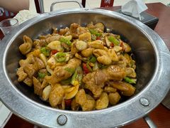 -湖南人家湘菜馆(镇江路店)