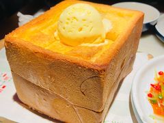 面包诱惑-绿茶餐厅(同成街华联店)