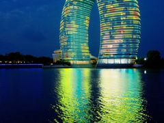 -湖州太湖旅游度假区-月亮广场