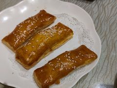 招牌香麻叉烧酥-香港威特瑞茶餐厅(小白楼音乐厅店)