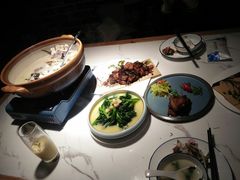 -姜君·千岛湖鱼头馆(浦东大道店)