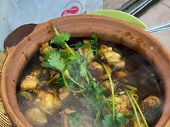 招牌鸡煲-雄伟美食(高沙中街店)