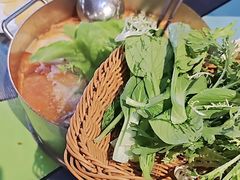 -四季喧黔味豆米火锅(万达广场店)