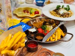 -奈尔宝家庭中心·亲子餐厅(鄞州万达店)