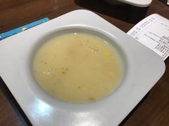 玉米汤-豪客来牛排(空港华联店)
