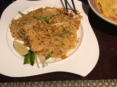 泰式炒金边粉-食肆&Fourteen(武林夜市店)