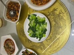 -华光驿站私房菜·黑金冠