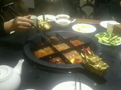 -重庆德庄火锅(体育中心店)