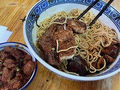 -沪西老弄堂面馆(定西路店)