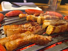 冷鲜五花肉-弘益铭家九炙社韩国烤肉料理(尚美店)
