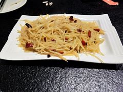 土豆丝-青麻椒川菜小馆(群力新苑店)