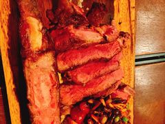 -斯普汇生蚝牛排馆(中骏世界城店)