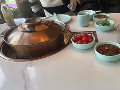 -润园四季椰子鸡火锅(南山海岸城店)