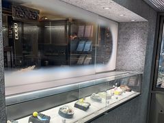-好利来(上海虹桥新天地Lab主题店)
