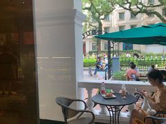 露天位-星巴克臻选(广州沙面店)