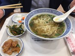 -陇兴楼兰州拉面(西安咸阳国际机场店)