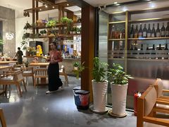-山茶云南菜(永安里店)
