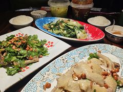 -粤·向群饭店(麓景路店)