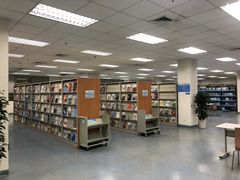 -南山图书馆(常兴路店)