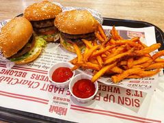 -The Habit Burger Grill 哈比特汉堡(爱琴海店)
