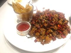 辣子鸡配土豆条-眉州东坡(上海中心店)
