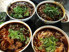 -秦云老太婆摊摊面(蓝光锦绣店)