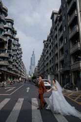 -雪中彩影婚纱摄影·微光艺术中心