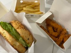 -必胜客(航洋国际店)