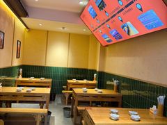 -谢老五跷脚牛肉·非遗传承店