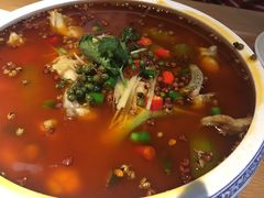 金丝美蛙-渝半城经典川粤菜(重庆天地店)