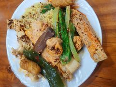 -郭记小街麻辣烫(南小街总店)