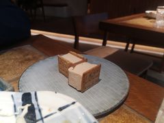 鹅肝脆饼-山杏yama-katsu·吉列炸物