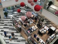-百联临沂购物中心(临沂路店)
